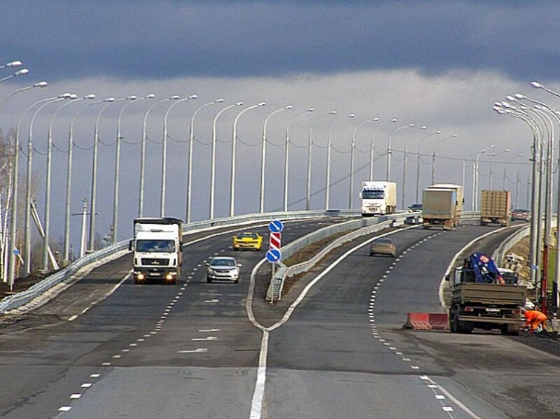 Строительство путепровода на трассе М-5 Урал